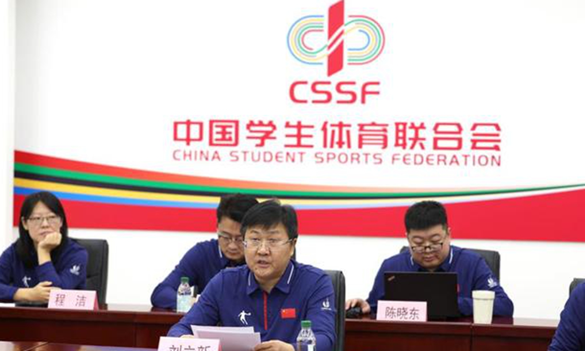 戴维斯的潜