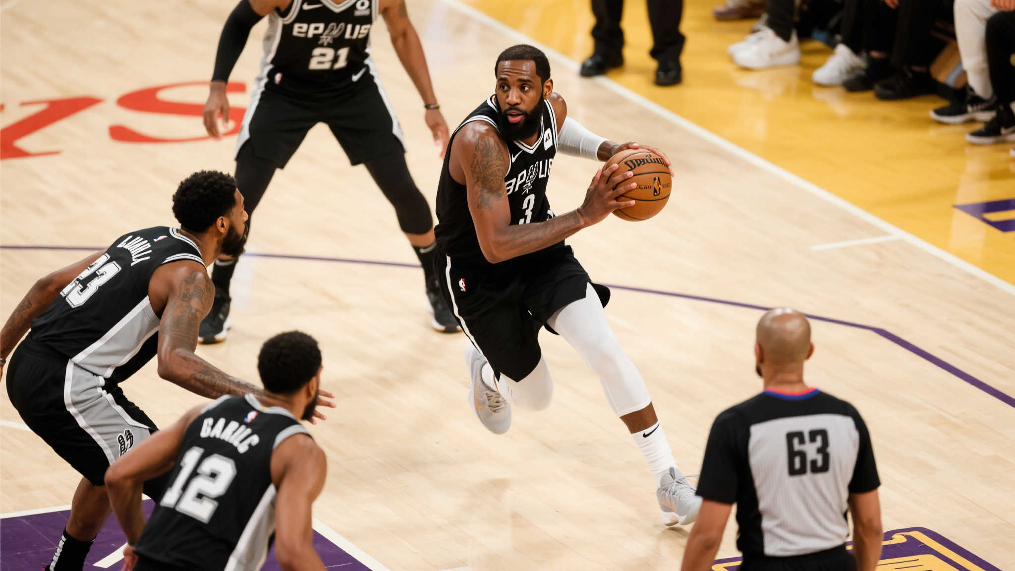 面临阵容年 面临阵容年